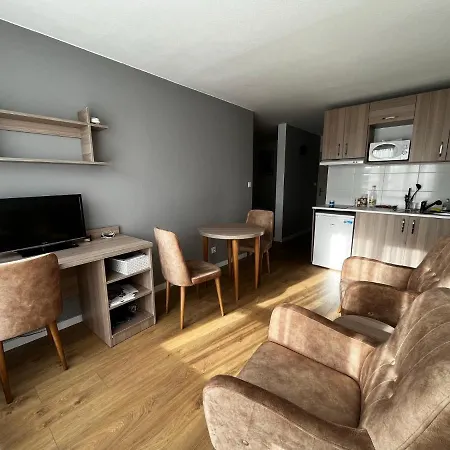 Kosy - La Maison Des Chercheurs Aparthotel *