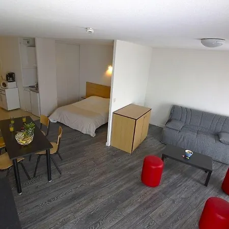 Kosy - La Maison Des Chercheurs * 旺德夫尔莱南锡