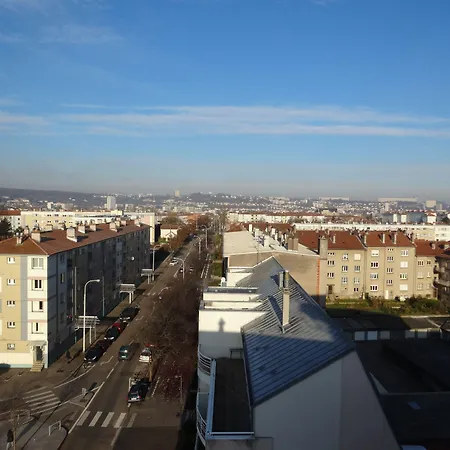 公寓式酒店 Kosy - La Maison Des Chercheurs 旺德夫尔莱南锡