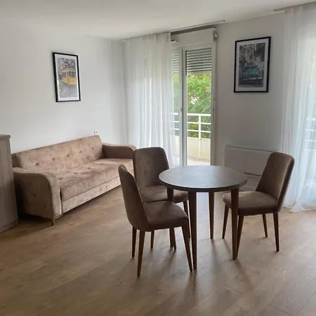 Kosy - La Maison Des Chercheurs Apart-hotel