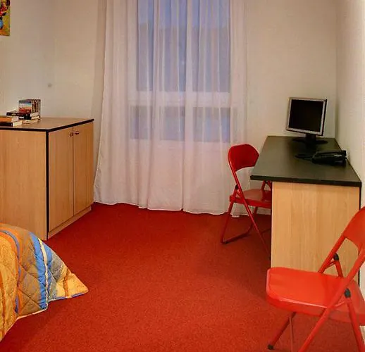 Kosy - La Maison Des Chercheurs Apartahotel