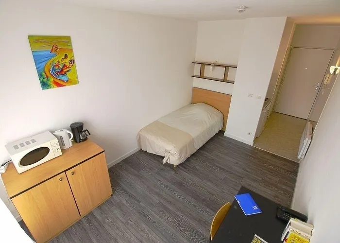 Kosy - La Maison Des Chercheurs Apartahotel *