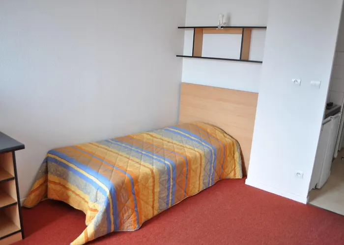 Kosy - La Maison Des Chercheurs Apartahotel *